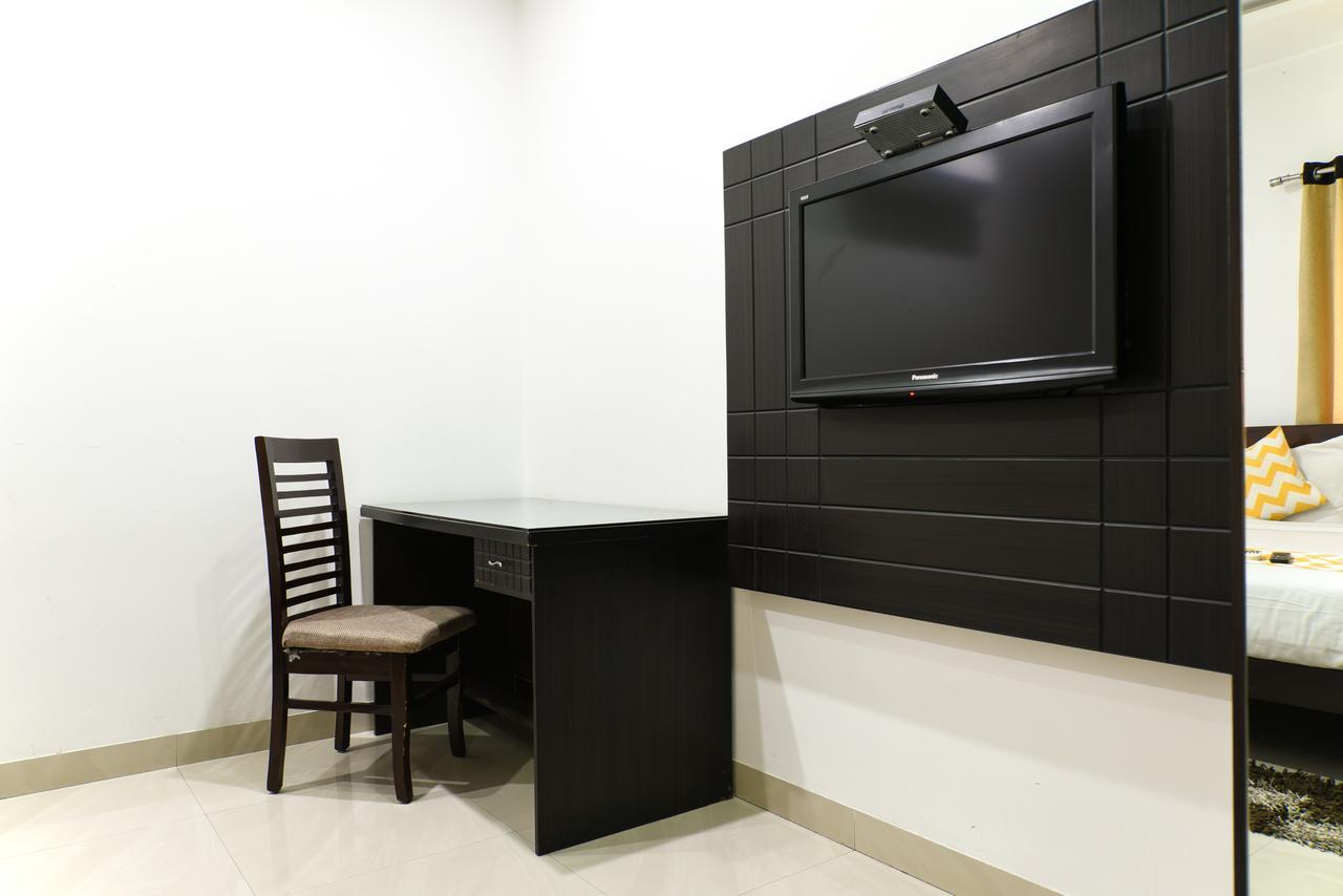 Fabhotel Hill View Jubilee Hills Hyderabad Esterno foto